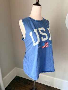 NWT USA Graphic Blue Tank Top - Sleeveless Women’s!